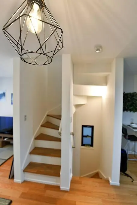 Three-Story Japanese-Style Villa In Shinjuku 도쿄 0*,  일본