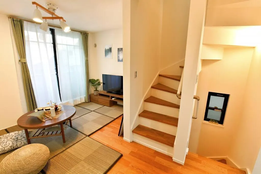 Three-Story Japanese-Style Villa In Shinjuku 도쿄