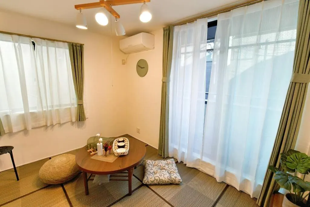 Three-Story Japanese-Style Villa In Shinjuku 도쿄 일본